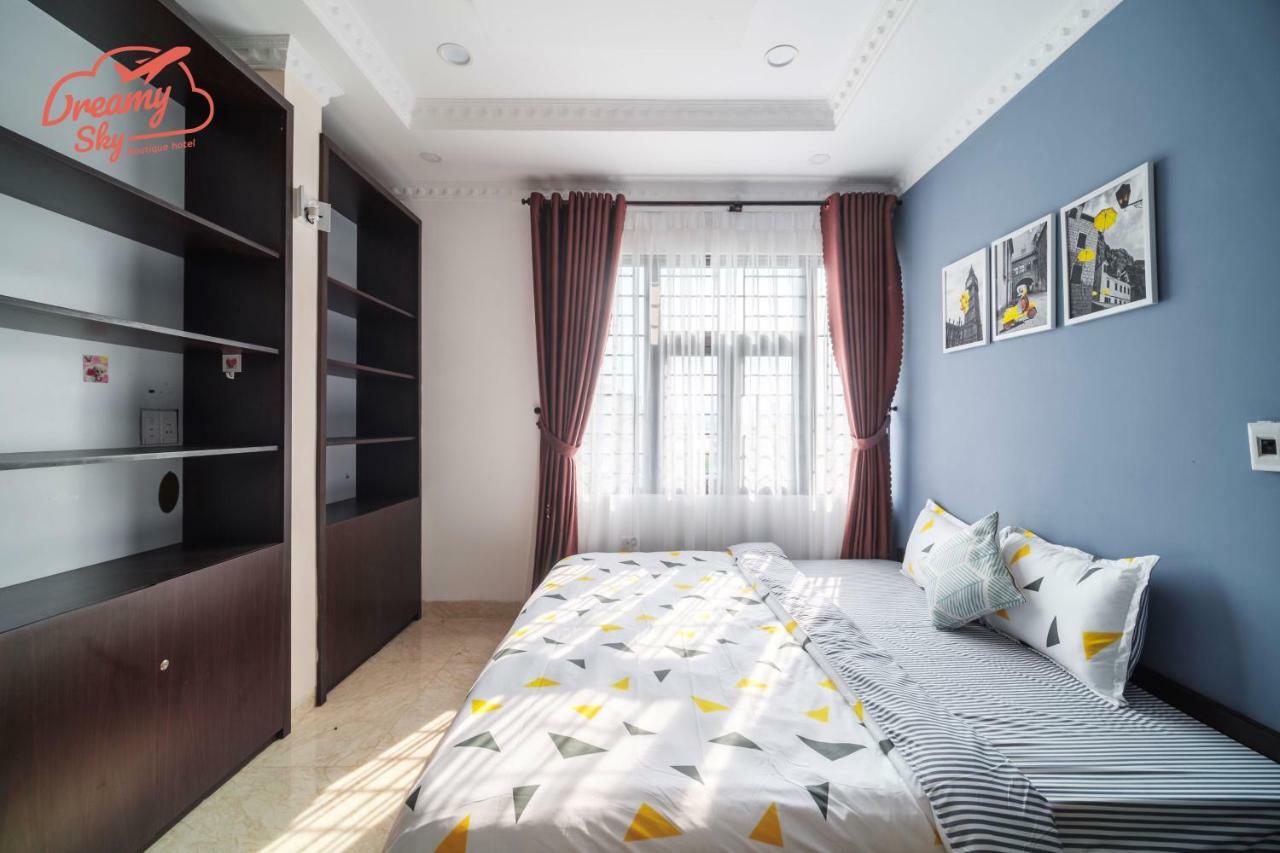 Dreamy Sky - Airport View Boutique Hotel Дананг Екстериор снимка