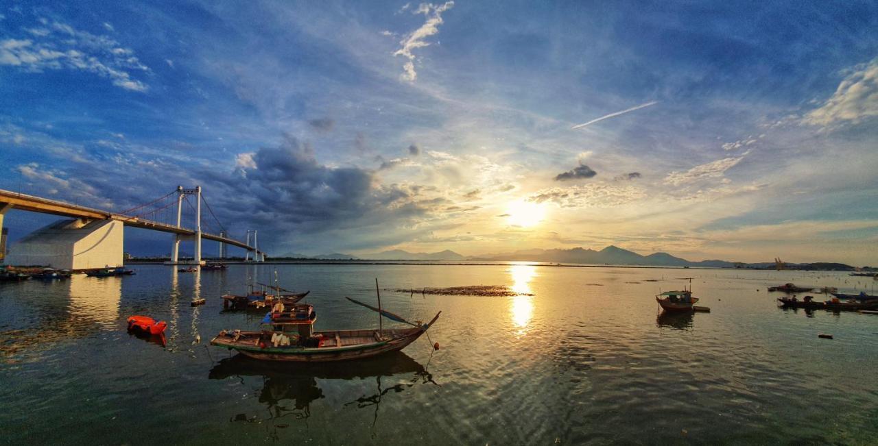 Dreamy Sky - Airport View Boutique Hotel Дананг Екстериор снимка